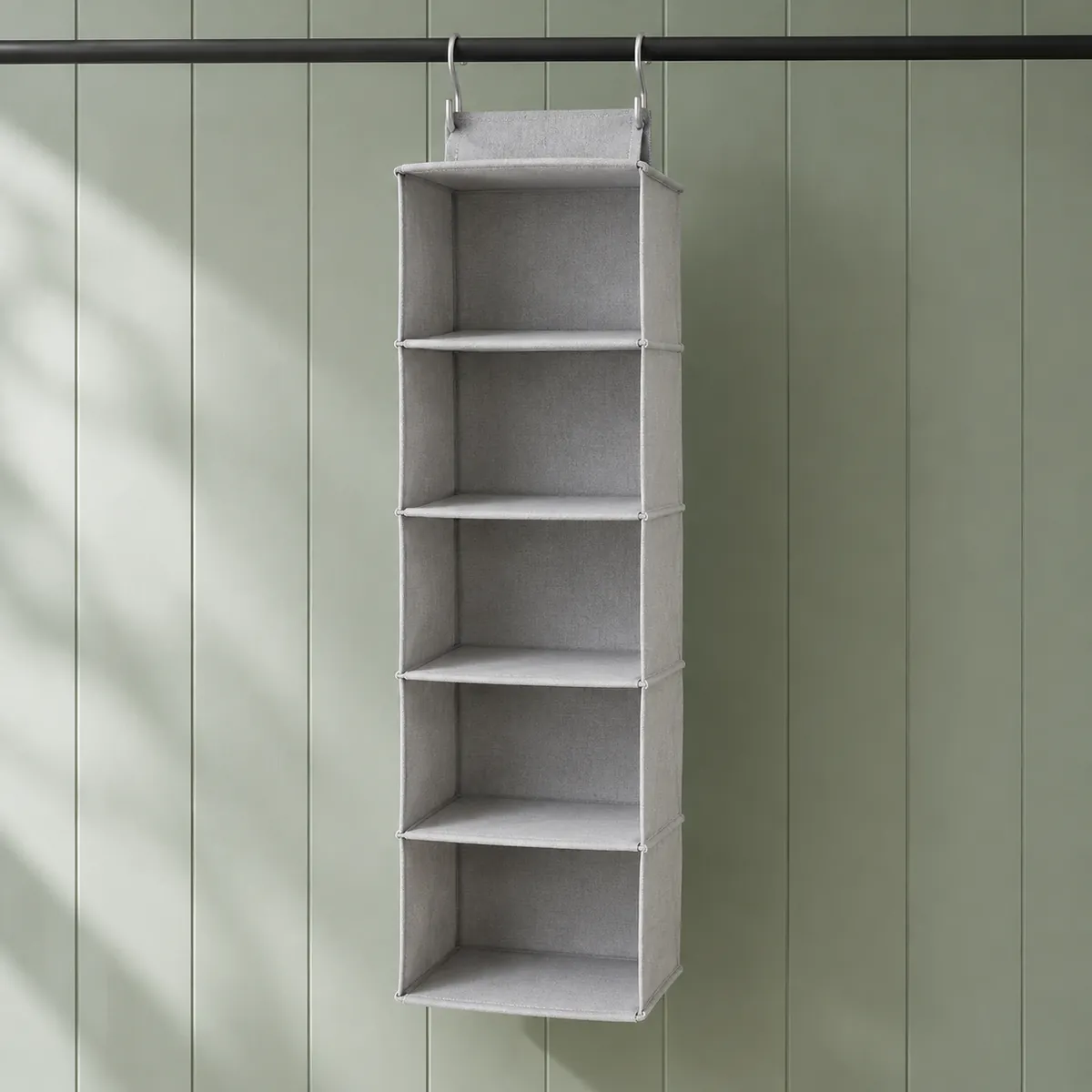Hanging Closet Shelves (Sweater Organizer) - product photo
